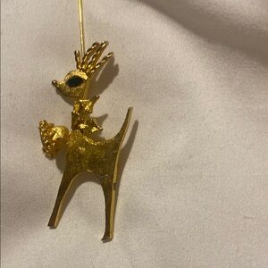 Charming Gold Reindeer Brooch